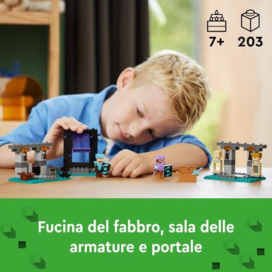 LEGO Minecraft 21252 L'Armeria con Personaggio Alex, Accessori e Armi Giocattolo per Bambini di 7+ Anni e Fan del Videogioco - 2