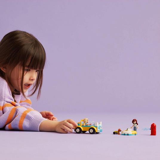 LEGO Friends 42635 Auto per la Toelettatura dei Cani, Macchina Giocattolo, 2 Personaggi e 2 Cuccioli, Giochi per Bambini 4+ - 2