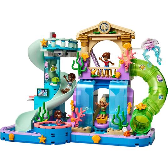 LEGO Friends 42630 Parco Acquatico di Heartlake City, Giochi Creativi per Bambini 8+ con Scivoli per l'Acqua e 4 Personaggi - 8