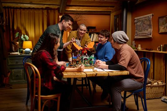 LEGO Ideas Dungeons & Dragons: Il racconto del Drago Rosso - 10