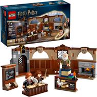 LEGO Harry Potter Castello di Hogwarts: Lezione di Incantesimi con 3 Minifigure e Funzione di levitazione, Giochi Bambini 8+