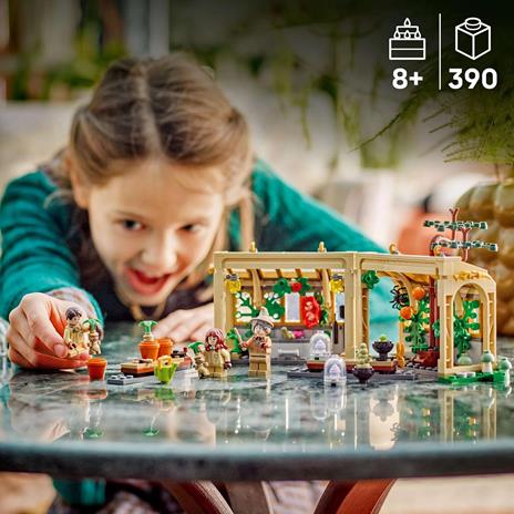 LEGO Harry Potter 7644 Castello di Hogwarts:lezione di erbologia - 3