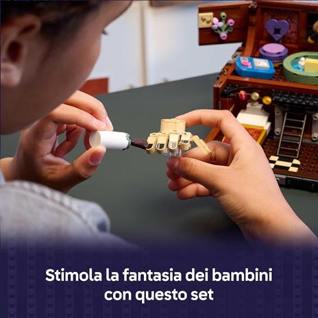 LEGO Wednesday 76785 Appartamento di Mano - 4