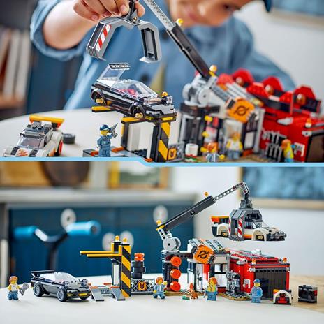 LEGO City 60472 Sfasciacarrozze con Auto, Giocattolo con 2 Macchine, Ricambi, Gru, Crusher e 4 Minifigure, Giochi Bambini 8+ - 5