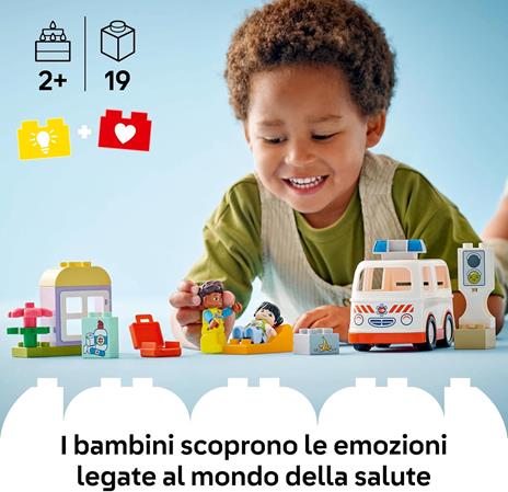 LEGO DUPLO Town (10447). Ambulanza e autista - 2