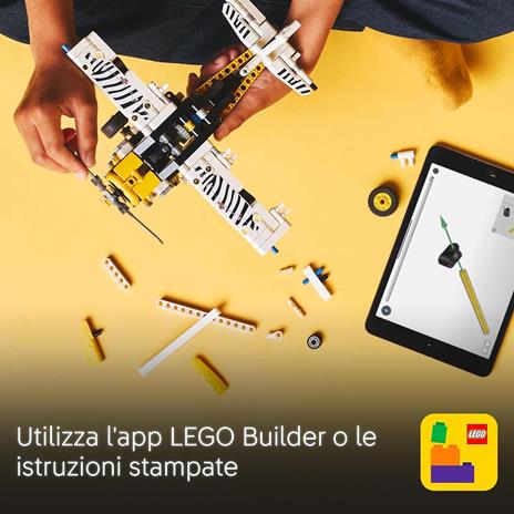 LEGO Technic 42198 Aereo Bush, Aeroplano Giocattolo da Costruire, Giochi per Bambini 8+, Modellino di Veicolo con Funzioni - 6