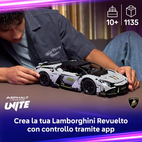 LEGO Technic (42214). Super Sports Car Lamborghini Revuelto - 2