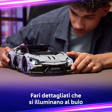 LEGO Technic (42214). Super Sports Car Lamborghini Revuelto - 4