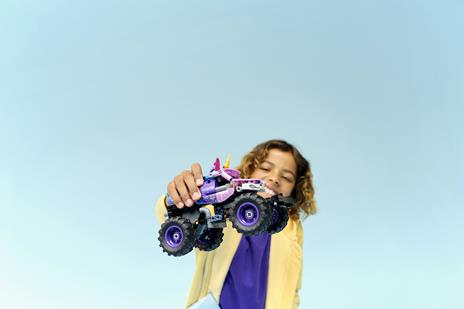 LEGO Technic (42220). Monster Jam Sparkle Smash a retrocarica - 3