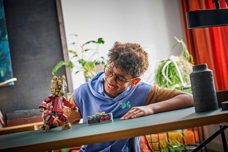 LEGO Super Heroes Marvel (76341). Groot in tuta da Ravager - 4