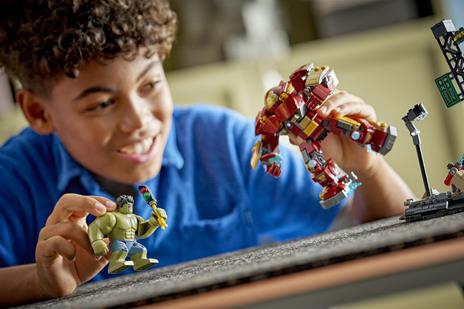 LEGO Marvel Super Heroes (76343). Marvel Battaglia epica: Hulkbuster vs. The Hulk - 4