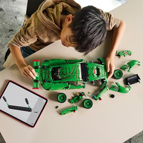 LEGO Technic (42224). Auto Porsche 911 GT3 R REXY AO Racing - 8