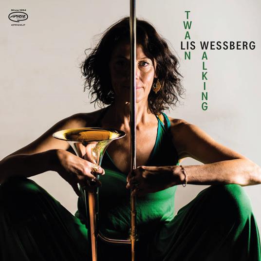 Twain Walking - CD Audio di Lis Wessberg