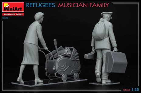 Refugees. Musician Family - 4