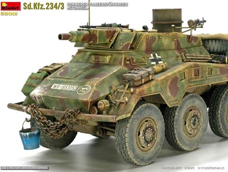 Sd.Kfz.234/3 Schwerer Panzerspahwagen Stummel - 4