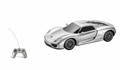 Porsche 918 Spyder con Radiocomando 1:24 - 3