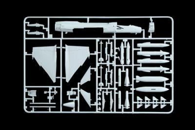 Italeri It77001 M1 Abrams Kit 1:72 Modellino - 7