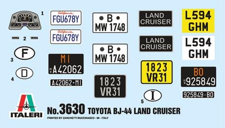 1/24 Toyota Land Cruiser BJ-44 Soft/Hard Top (IT3630) - 3