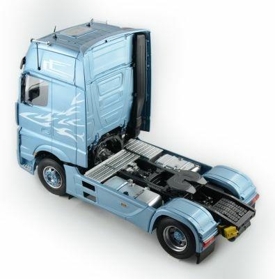 Italeri 3905 Kit di Montaggio Modellino di Camion/Rimorchio 1:24 - 8