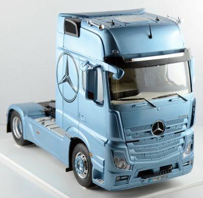 Italeri 3905 Kit di Montaggio Modellino di Camion/Rimorchio 1:24 - 10