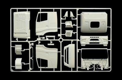 Iveco Es Hi-Way Abarth Truck Plastic Kit 1:24 Model It3934 - 8