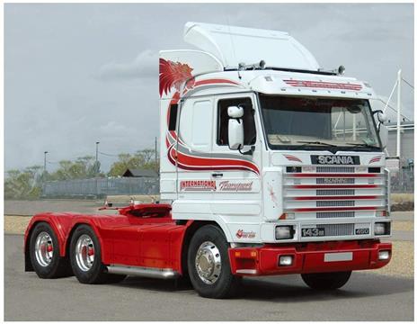 Scania Streamline 143 H 6 X 2 Scala 1/24 (IT3944)