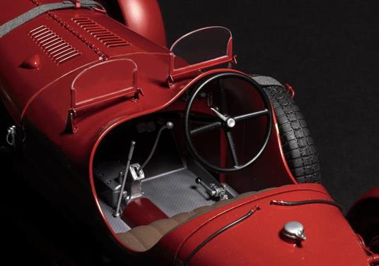 Italeri Alfa Romeo 8C 2300 Roadster Modellino di spider Kit di montaggio 1:12 - 15