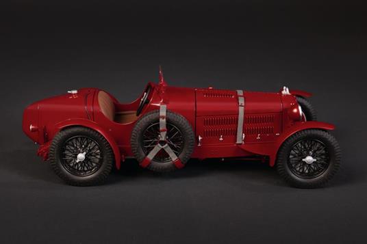 Italeri Alfa Romeo 8C 2300 Roadster Modellino di spider Kit di montaggio 1:12 - 2