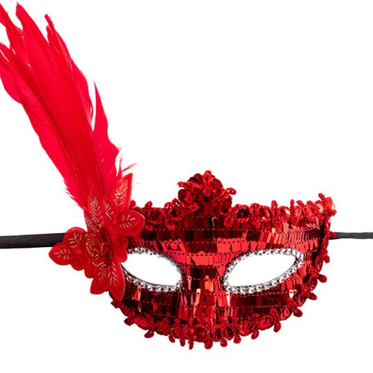 Maschera Rossa In Plastica Con Paillettes, Piume E Decorazioni Su Cartoncino