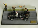 Microworld Diorama F1 Lotus Andretti78 Winner + 6 Figures 1/43 Mwbe12