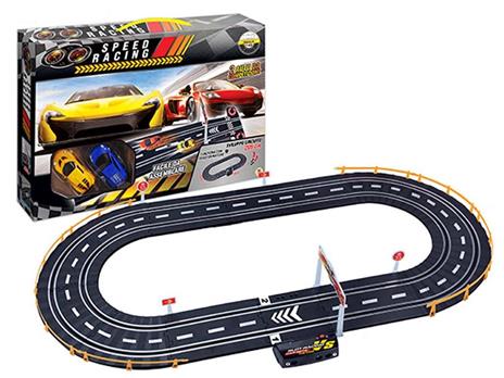 Pista Gran Turismo Con 2 Macchine Lunghezza