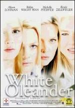 White Oleander. Oleandro bianco