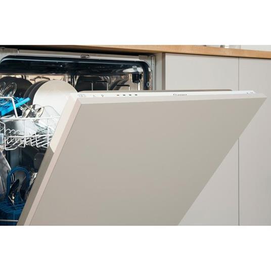 Indesit DIE 2B19 A lavastoviglie A scomparsa totale 14 coperti F - Indesit  - Casa e Cucina | IBS