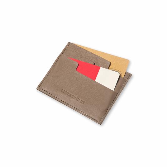 Portatessere Moleskine in pelle. Beige - 4