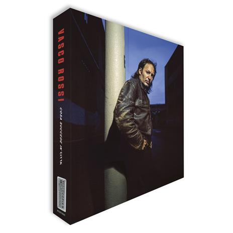 Cosa succede in città (40^ Rplay Edition - Cofanetto numerato: LP + CD + Libro) - Vinile LP + CD Audio di Vasco Rossi - 3