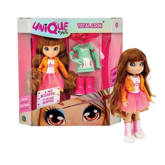 Magic Eyes Fashion Doll Total Look - 6