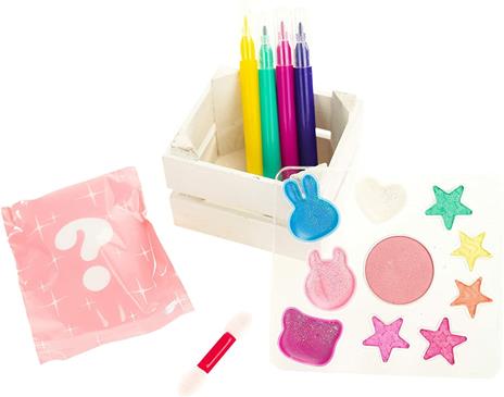 Surprise Beauty Book - 3