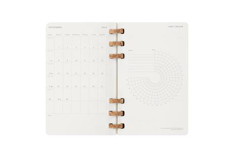 Agenda con rilegatura a spirale 2026 Moleskine. Nero - Large 15x21  - 10
