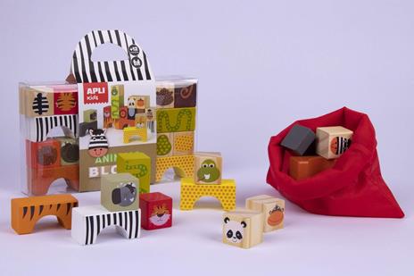 B. CIRCUS WOODEN BLOCKS 21U - 6
