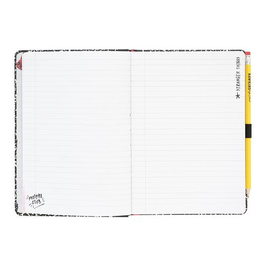 Quaderno Premium A5 Stranger Things Composition Book Con Matita - 4
