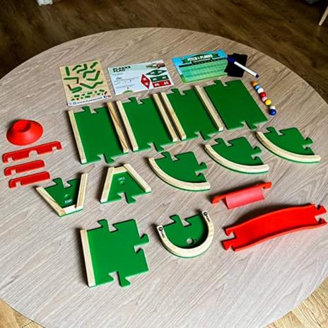 PITCH & PLAKKS  Minigolf Gioco da Tavolo  Per Bambini e Adulti  Da 3 a 99 Anni  Da 1 a 10 Giocatori  Legno  Giochi Educativi e di Abilità  Gioco Creativo  Per Tutta la Famiglia - 4