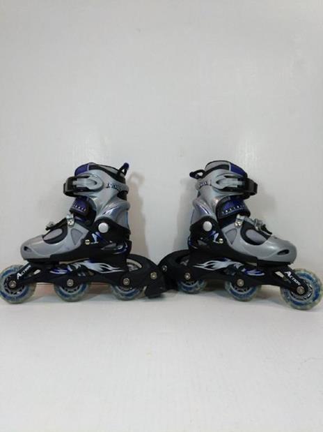 Action Sport. Pattini in Linea. Regolaibili: 26-29