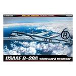 Aereo B-29A Enola Gay. Scala 1/72. Academy AC12528