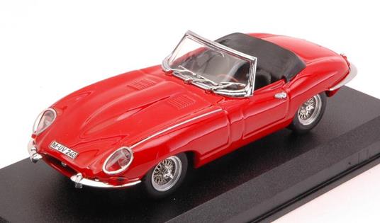 Jaguar e Type Spyder 1962 Red 1:43 Model Bt9027-2R