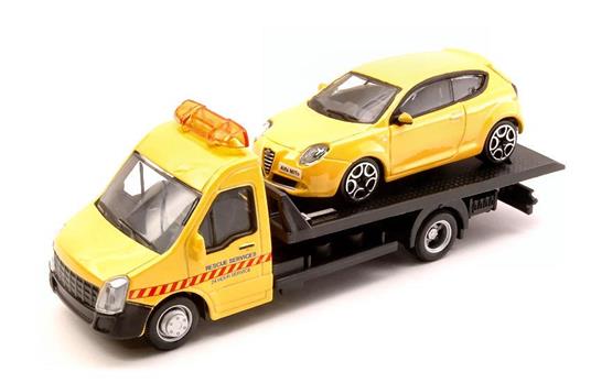 Alfa Romeo Mito + Flatbed Transporter 1:43 Model Bu31406