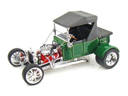 Ford Model T 1925 W/ Hardtop Green 1:18 Model LDC92829GR