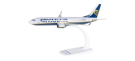 Boeing 737-800 Ryanair 1:200 Model 19Cm Hp609395 - 2