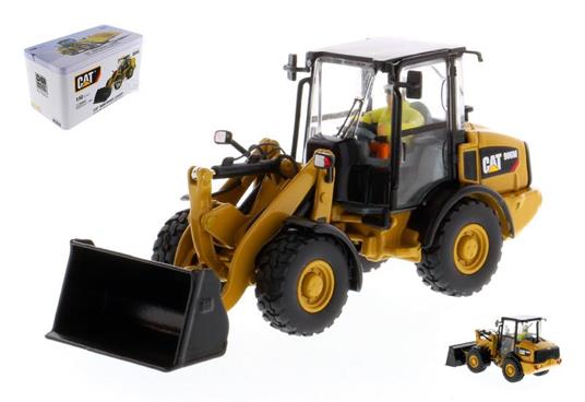 Cat 906M Compact Wheel Loader 1:50 Model Dm85557 - 2