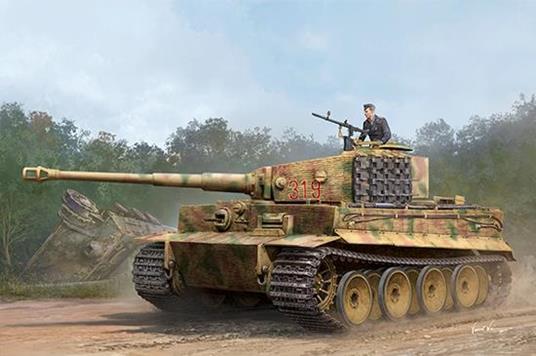 Pz.Kpfw.Vi Ausf.E Sd.Kfz.181 Tiger I Medium Production With Zimmerit 1:35 Model Riptr 09539