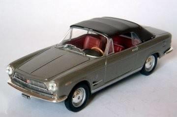 Starline STR60961 FIAT 2300 CABRIO CLOSED 1:43 Modellino